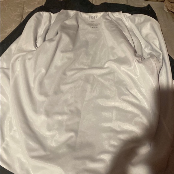 Joji “Run” Windbreaker - Picture 2 of 4